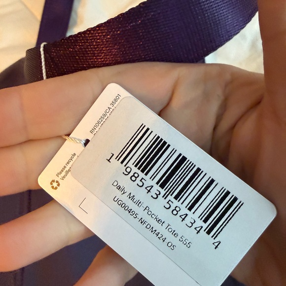 lululemon athletica Deep Purple Tote - Picture 3 of 4